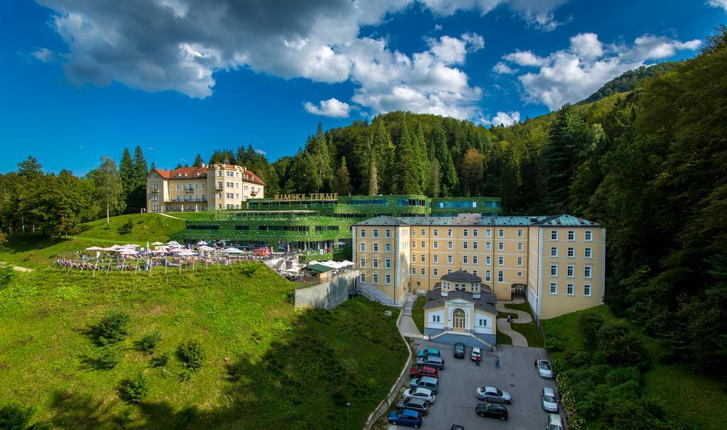 Rimske Terme - Hotel Zdraviliski Dvor Rimske Toplice Exterior foto